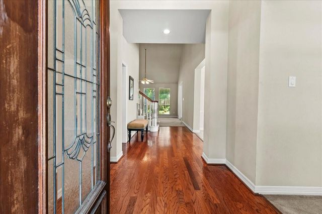 3122 Woodcreek Glen Lane, Houston, TX 77073