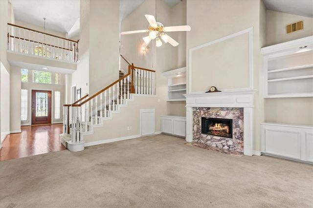 3122 Woodcreek Glen Lane, Houston, TX 77073