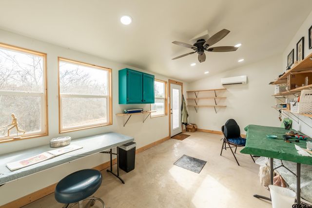 8533 Fm 315, Frankston, TX 75763