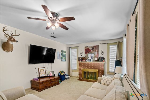 205 Coke Street, Yoakum, TX 77995