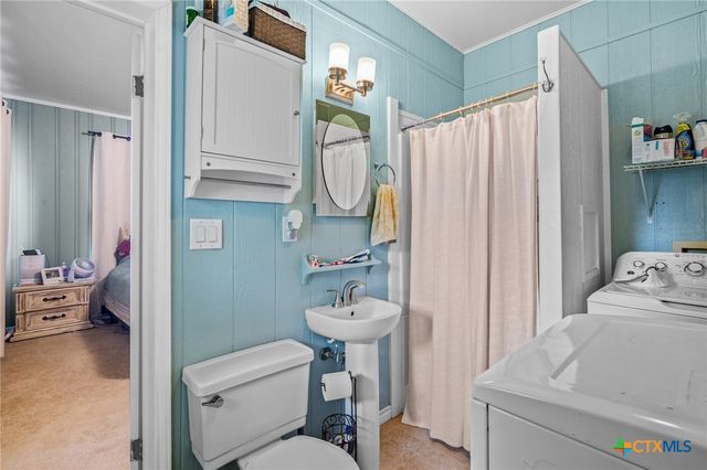 205 Coke Street, Yoakum, TX 77995