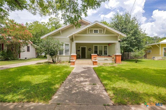 205 Coke Street, Yoakum, TX 77995
