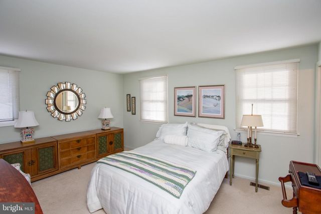 1917 PALOMINO DR, Warrington, PA 18976