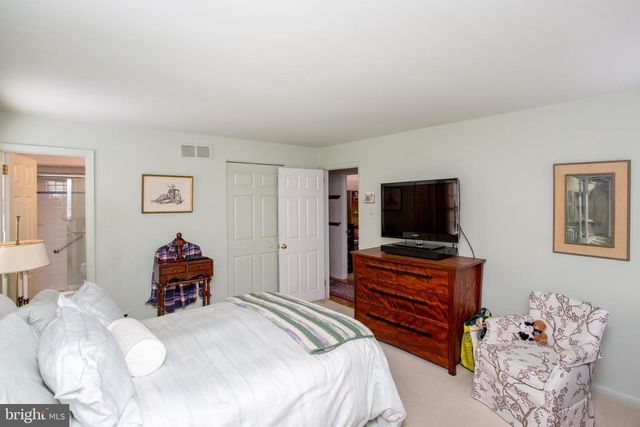 1917 PALOMINO DR, Warrington, PA 18976