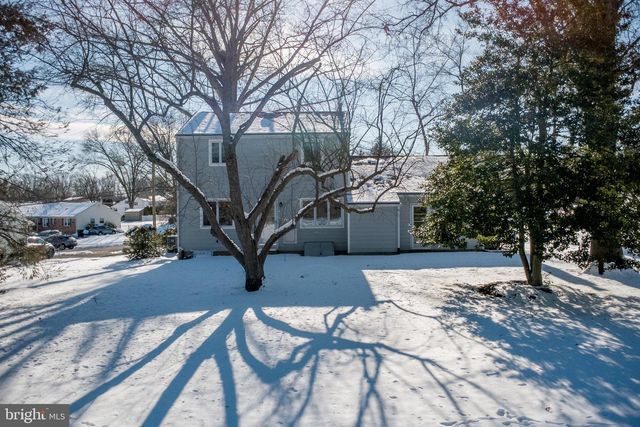 1917 PALOMINO DR, Warrington, PA 18976