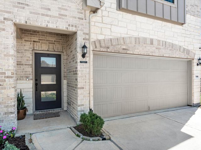 7310 Kingbird Cove Court, Katy, TX 77493