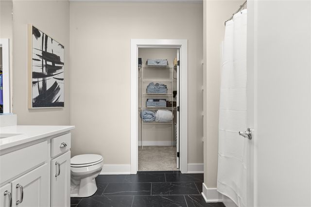 5606 147th Street, Urbandale, IA 50323