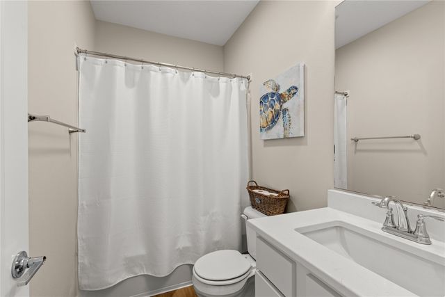 5606 147th Street, Urbandale, IA 50323