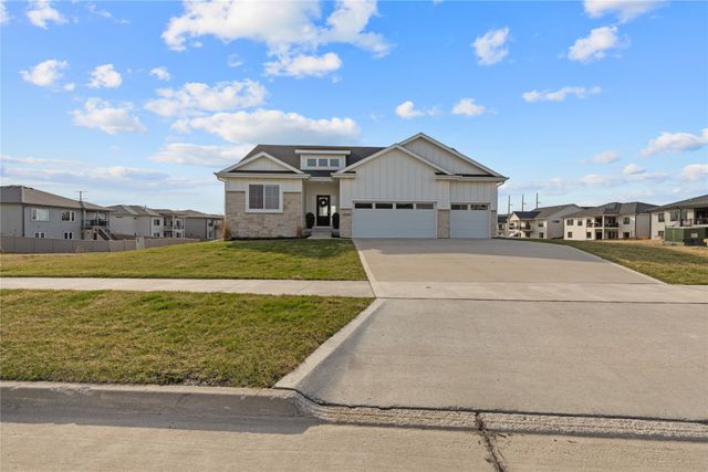 5606 147th Street, Urbandale, IA 50323