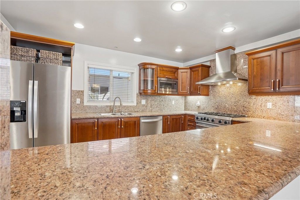 1828 Glendon Avenue PH1, Los Angeles, CA 90025 — photo 2