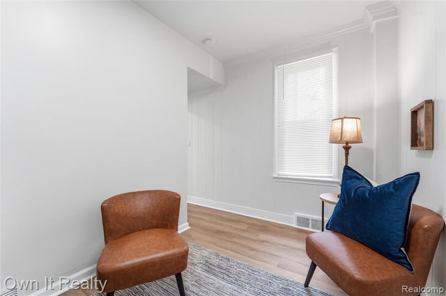 168 Kerby Road, Grosse Pointe Farms, MI 48236