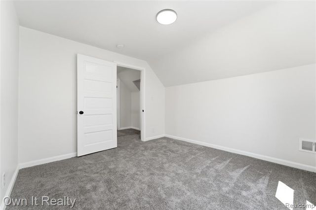168 Kerby Road, Grosse Pointe Farms, MI 48236