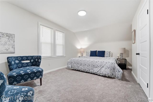 168 Kerby Road, Grosse Pointe Farms, MI 48236
