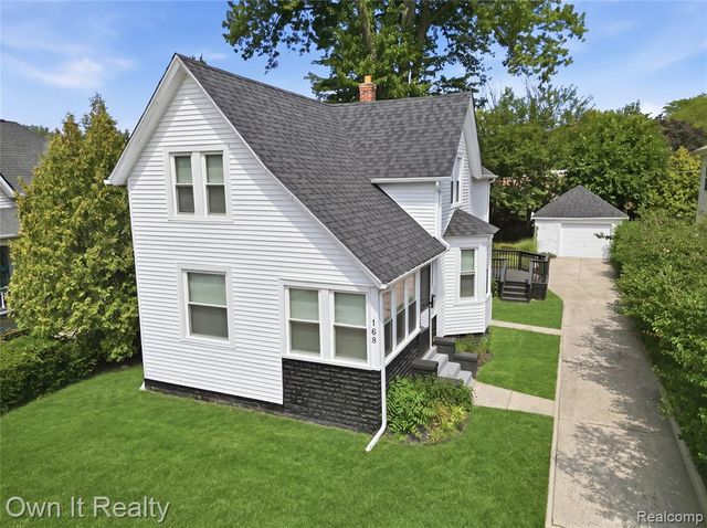 168 Kerby Road, Grosse Pointe Farms, MI 48236