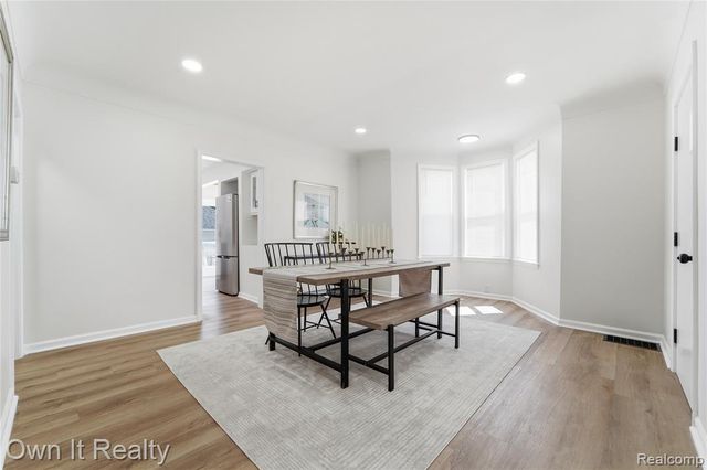 168 Kerby Road, Grosse Pointe Farms, MI 48236