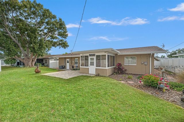 1642 FORTUNE DRIVE, Clearwater, FL 33756