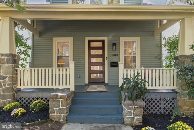 1352 KENNEDY ST NW, Washington, DC 20011