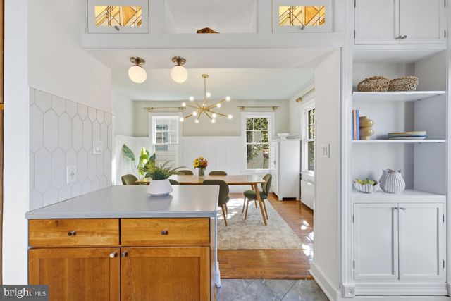 1352 KENNEDY ST NW, Washington, DC 20011