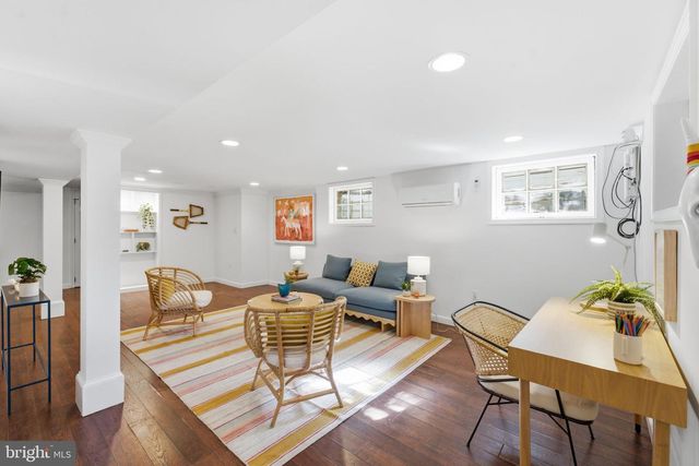 1352 KENNEDY ST NW, Washington, DC 20011