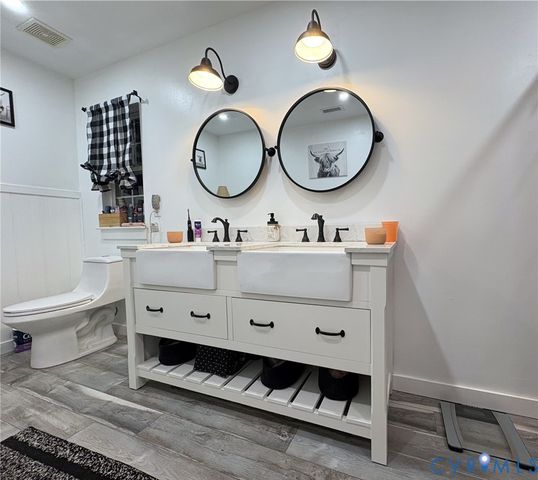 917 Scotch Pine Ct, Sandston, VA 23150