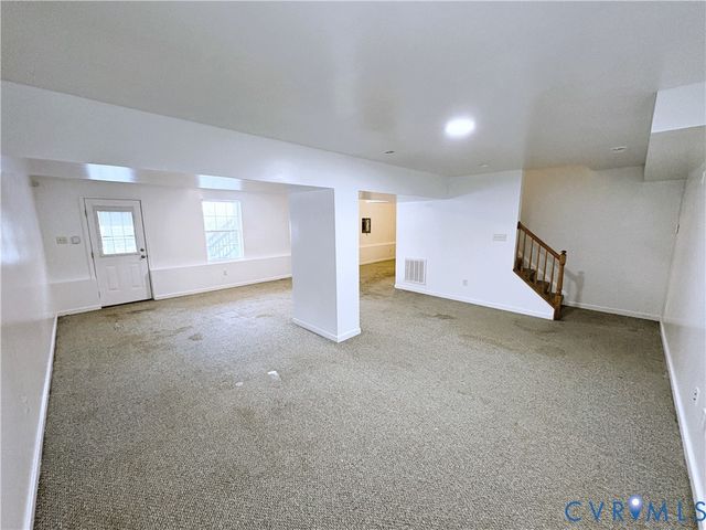 917 Scotch Pine Ct, Sandston, VA 23150