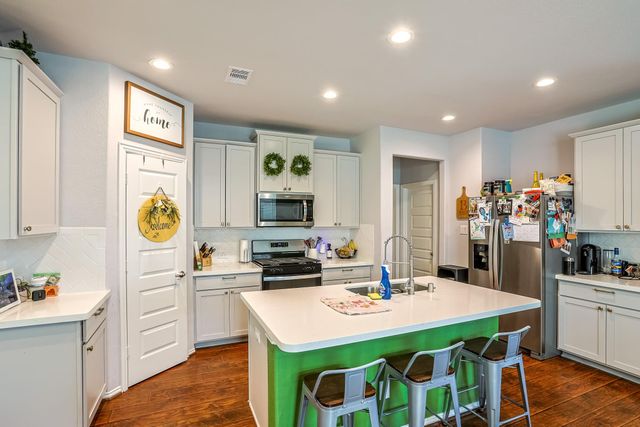 40403 Bay Warbler Way, Magnolia, TX 77354