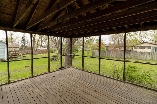 263 Bel Aire Drive, Lowell, IN 46356