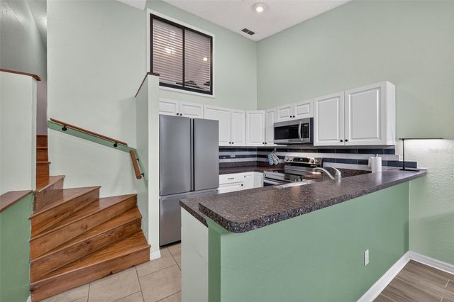 6492 92ND PLACE N 302, Pinellas Park, FL 33782