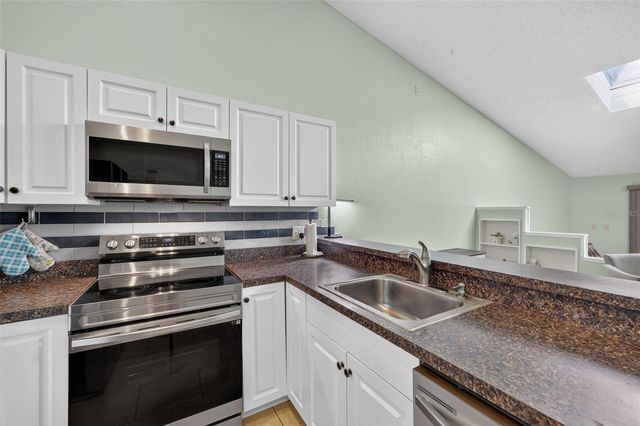 6492 92ND PLACE N 302, Pinellas Park, FL 33782