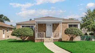 2740 Ridge Road, Lansing, IL 60438