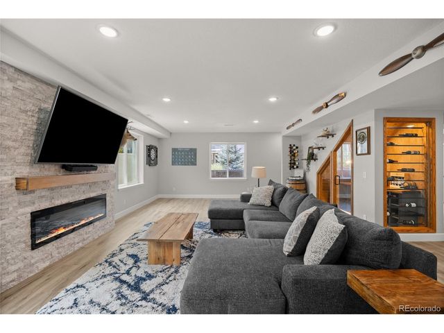 23839 E Narrowleaf Pl, Aurora, CO 80016