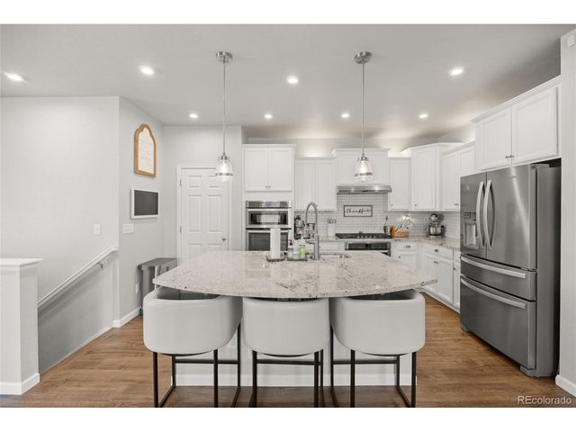 23839 E Narrowleaf Pl, Aurora, CO 80016