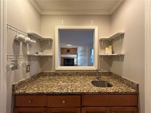 461 Berrypatch SE Lane, Marietta, GA 30067