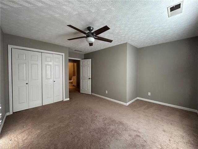 461 Berrypatch SE Lane, Marietta, GA 30067