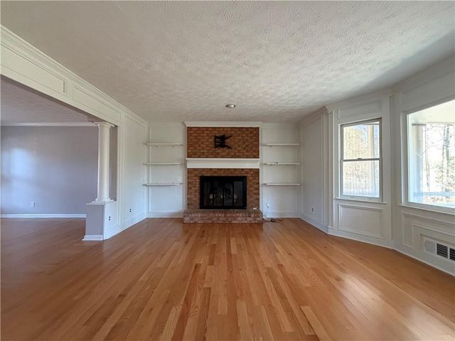 461 Berrypatch SE Lane, Marietta, GA 30067