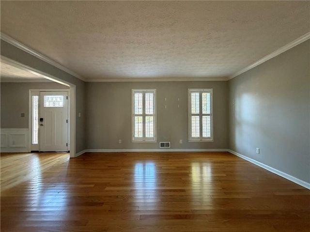 461 Berrypatch SE Lane, Marietta, GA 30067