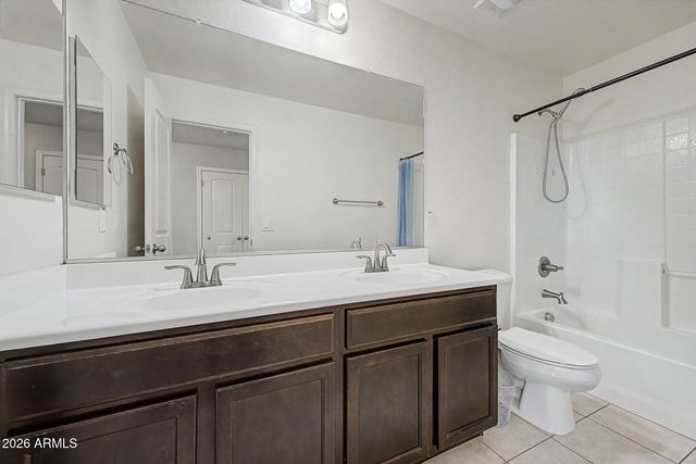 18390 W via del sol --, Surprise, AZ 85387