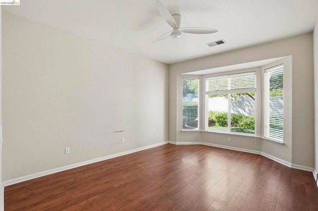 481 Coronation Dr, Brentwood, CA 94513