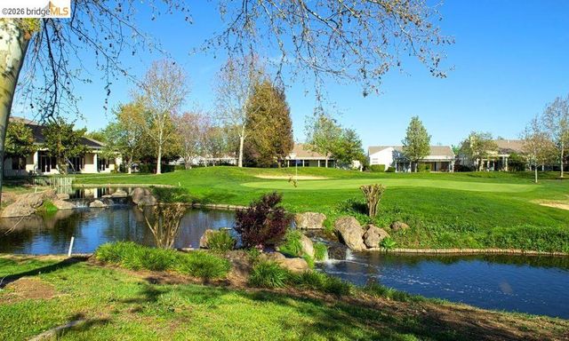 481 Coronation Dr, Brentwood, CA 94513