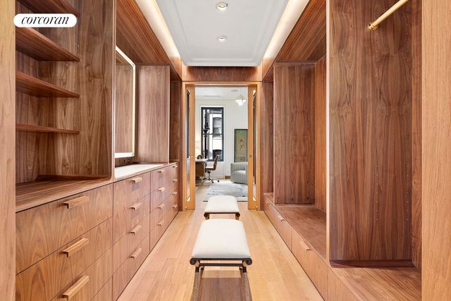257 W 4TH Street, New York City, NY 10014