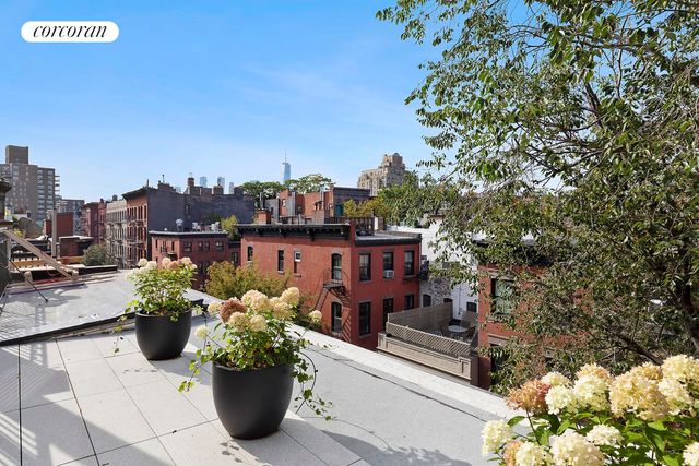 257 W 4TH Street, New York City, NY 10014