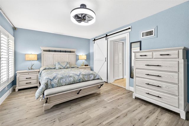 8718 TAHITI LANE, Tampa, FL 33615