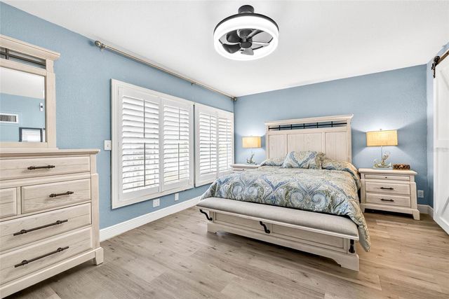 8718 TAHITI LANE, Tampa, FL 33615