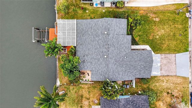 8718 TAHITI LANE, Tampa, FL 33615