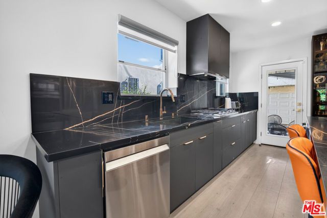 8810 Cadillac Avenue, Los Angeles, CA 90034