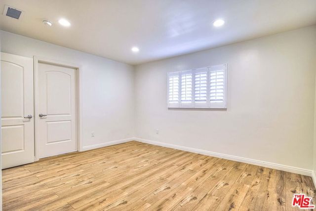 4923 Burgoyne Lane, La Canada Flintridge, CA 91011