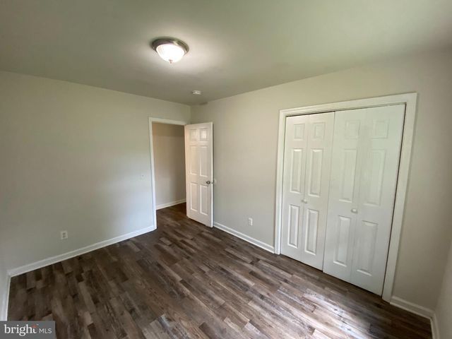 12017 N DICKINSON DR, Fredericksburg, VA 22407