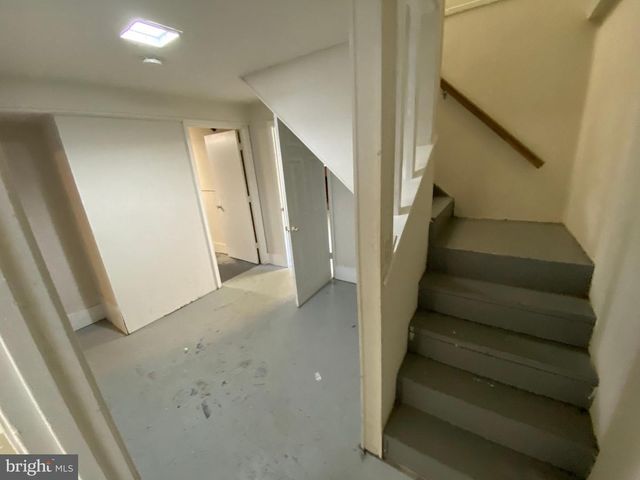 12017 N DICKINSON DR, Fredericksburg, VA 22407