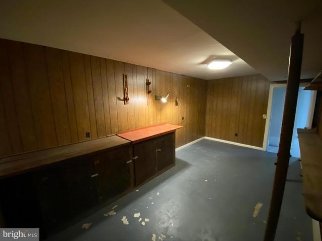 12017 N DICKINSON DR, Fredericksburg, VA 22407