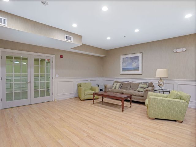 144 East Avenue APT B404, Norwalk, CT 06851